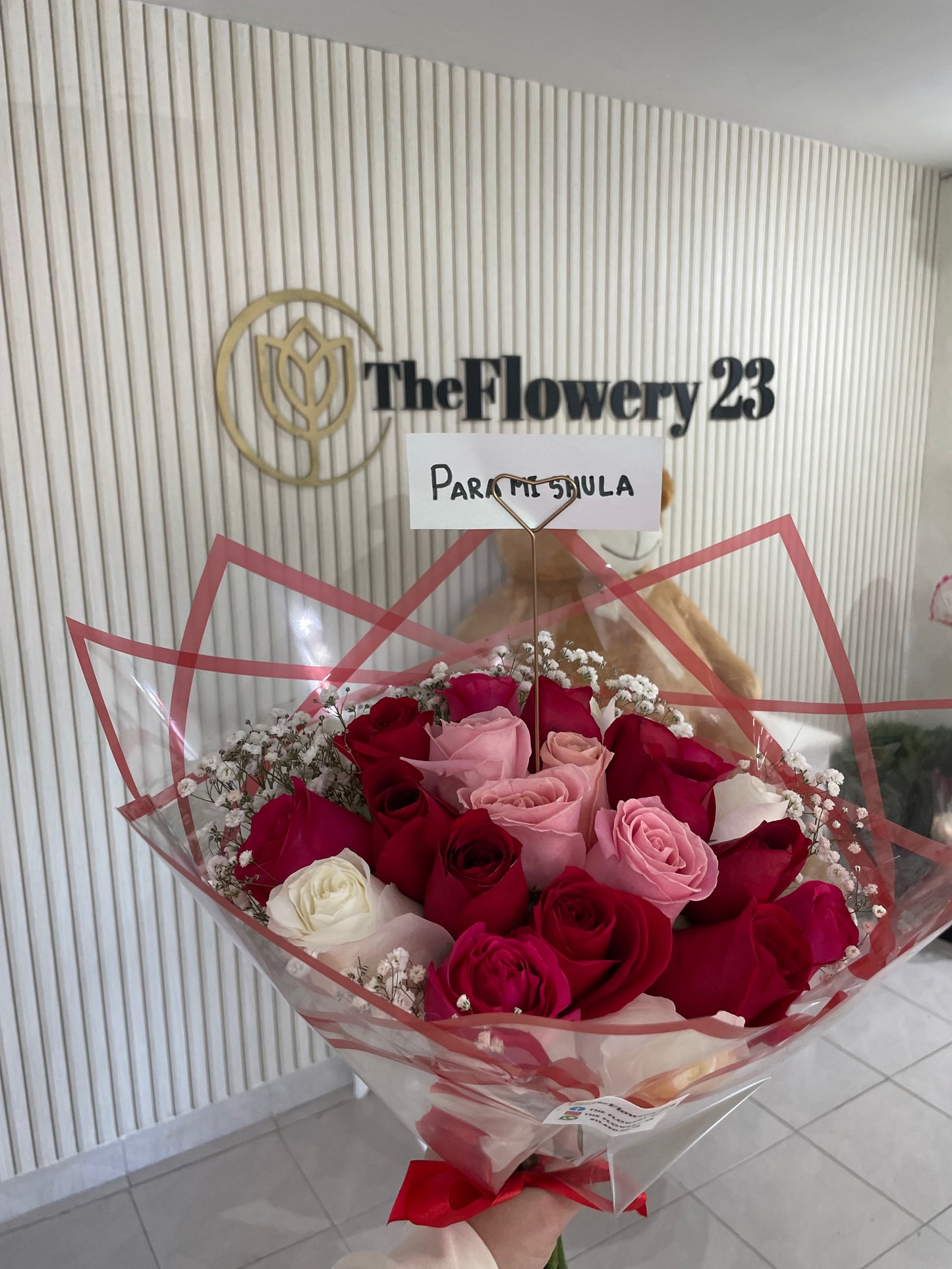 Threefold Roses Elegance