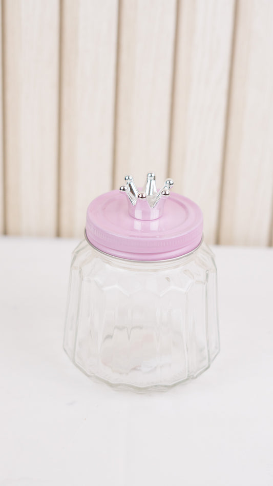 Envase de Cristal con Tapa Rosa y Detalle de Corona